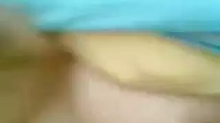 محجبه تعبانه اوى ترضع ف زبر عشيقها
