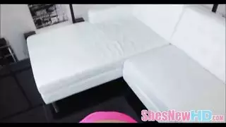 مثير آشلي بينيت اللعب بوسها والحمار