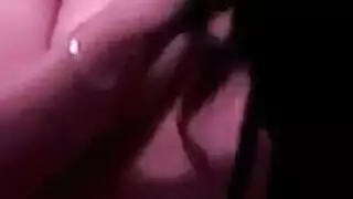 زوجة شقراء مثير مع كبير الثدي مص الرجل العجوز.