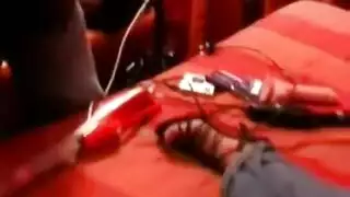 اغراء جد ساخن و منقبة لها طيز جميل و هي تتعرى