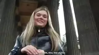سخيف صديقتي في الكلب على سناب شات