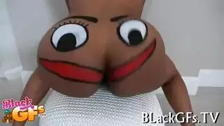 كبير القضيب الأسود الهزات العميق أمي