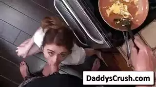 نهري داني هو حفر بوسها في الهواء الطلق لأنها تحتاج حقا بعض ديك.