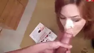 الطالبات المحبة نائب الرئيس تتمتع دونغ في كل من الثقوب
