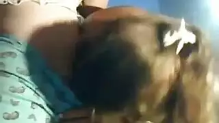 المراهقين على الجنس الفموي والجنس بين الأخوات