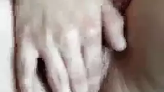 جيسي ديفين يمتص ديك عملائها بدلا من واحد يستخدمه عاهرة