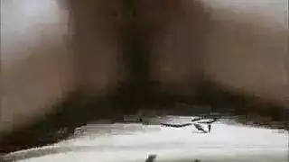 امرأة ناضجة سيئة تخدع زوجها مع رجل أصغر سنا، لأن مص الديك هو وظيفتها
