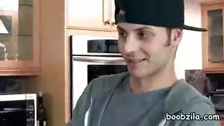 صور الطيز يقدف
