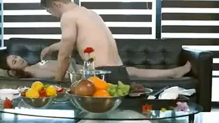 الآسيوية الحلوة في الشرج المحب العمل