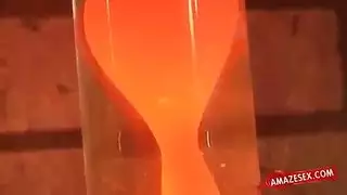 في الحمام مع بنتو