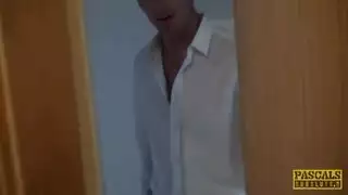 لدى صوفيل وإيلي الثلاثي مع رجل يحبهم كثيرًا