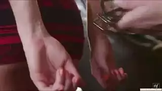 ريسبي امرأة سمراء رايلي في الملابس الداخلية