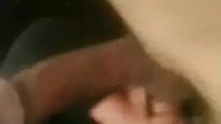 محجبة ساخنة تمص مص حار جدا ثم تركع بالوضع الكلابي