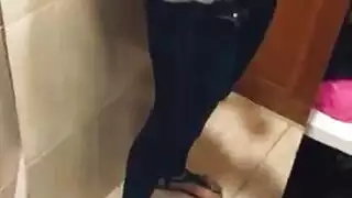 ااااه زبك وجعنييييي اااه براحة يا ابن الشرموطة