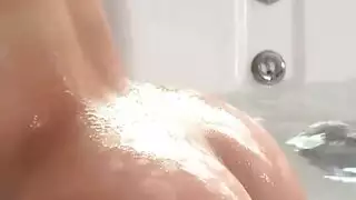 لديك الثلاثي مثليه الساخنة