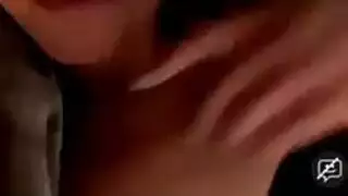 شقراء إغاظة مع رجلها.
